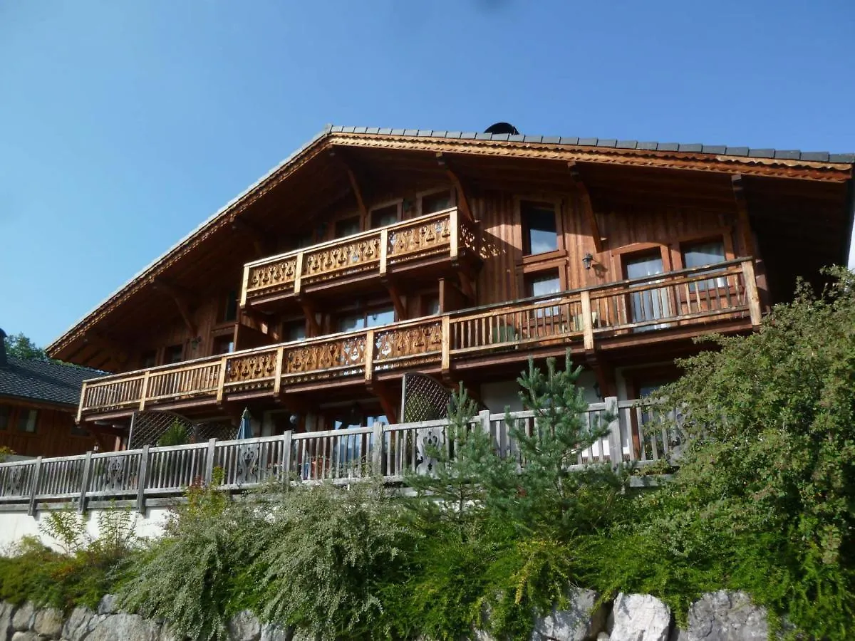 Apartment Chalet Moderne 3 Chambres Avec Balcon Et Garage A Samoens - Fr-1-624-25 France