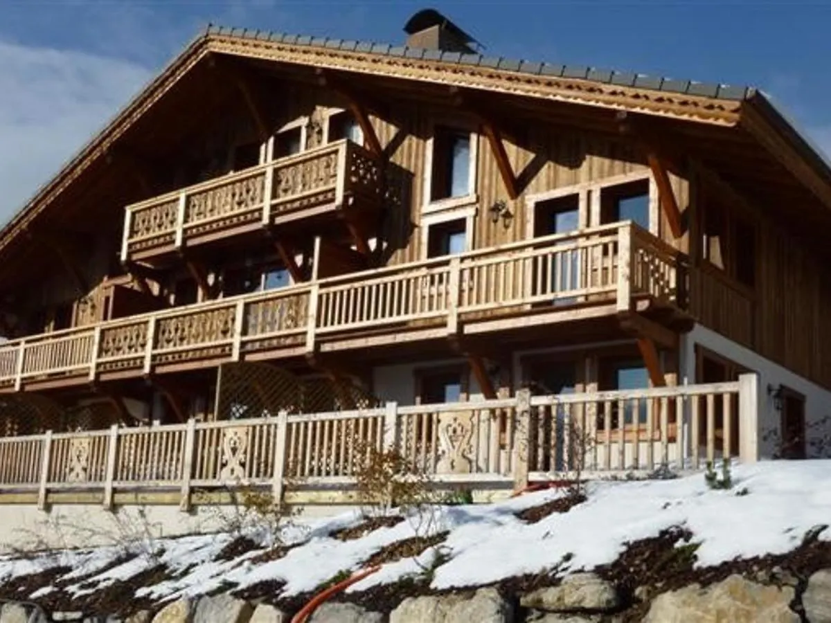 Chalet Moderne 3 Chambres Avec Balcon Et Garage A Samoens - Fr-1-624-25 Apartment
