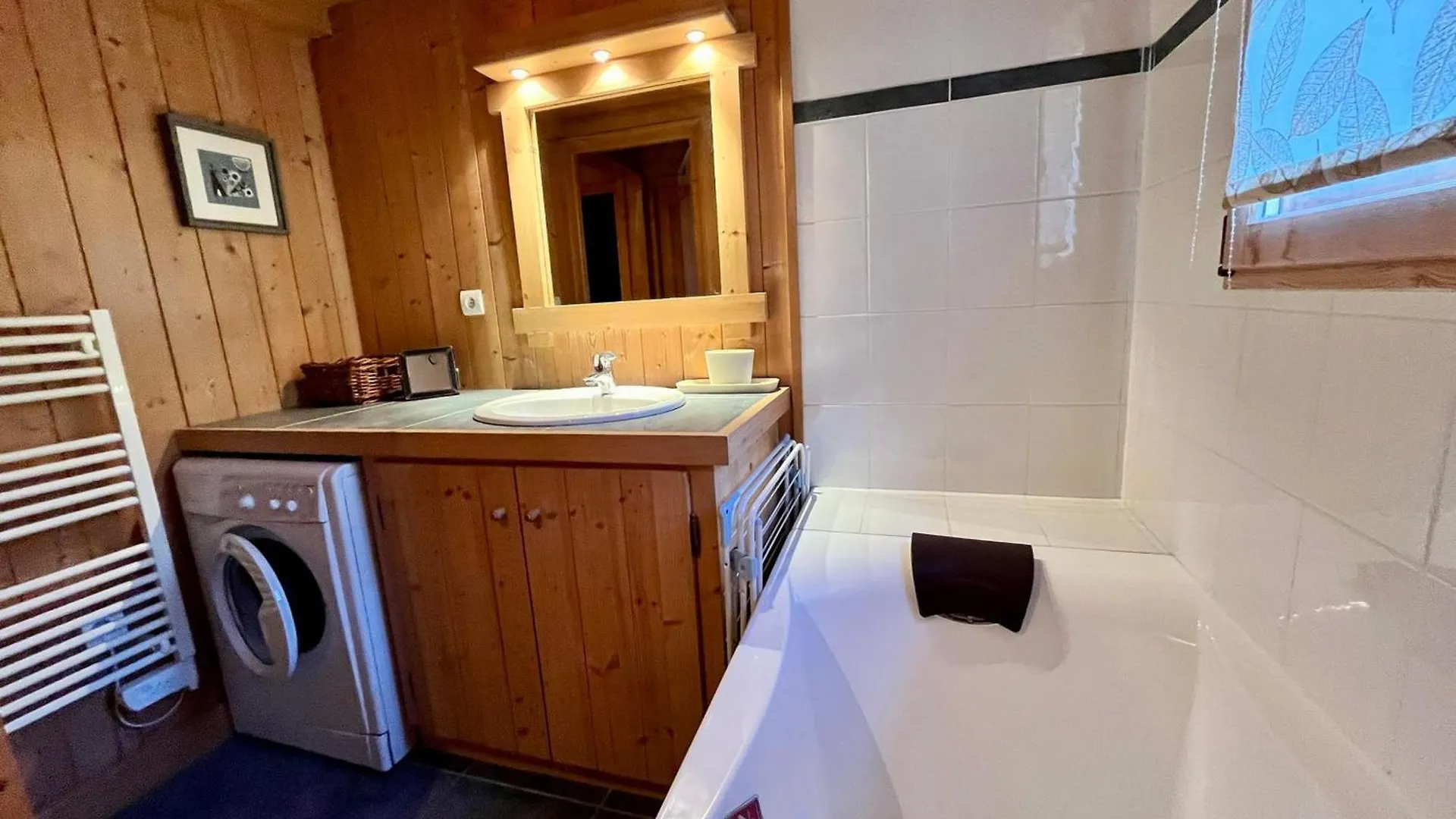 Chalet Moderne 3 Chambres Avec Balcon Et Garage A Samoens - Fr-1-624-25 Apartment